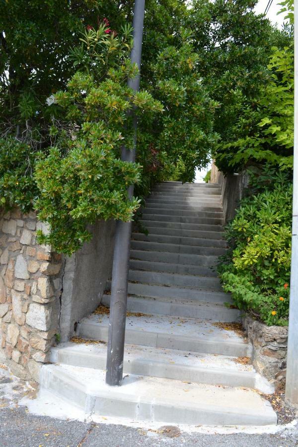 Apartment Les Moulins Saint-Tropez Exterior photo